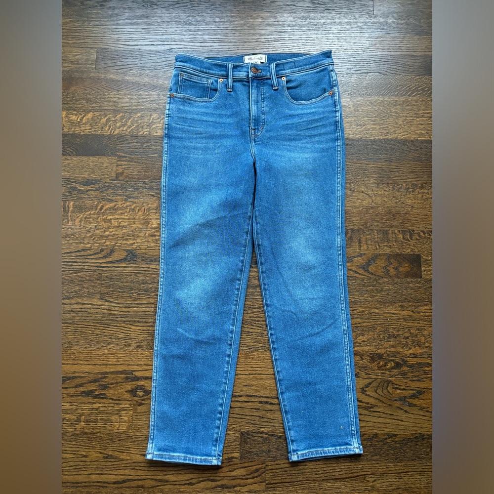 Madewell High Rise Stovepipe Jeans in Medium Wash. Size 29.